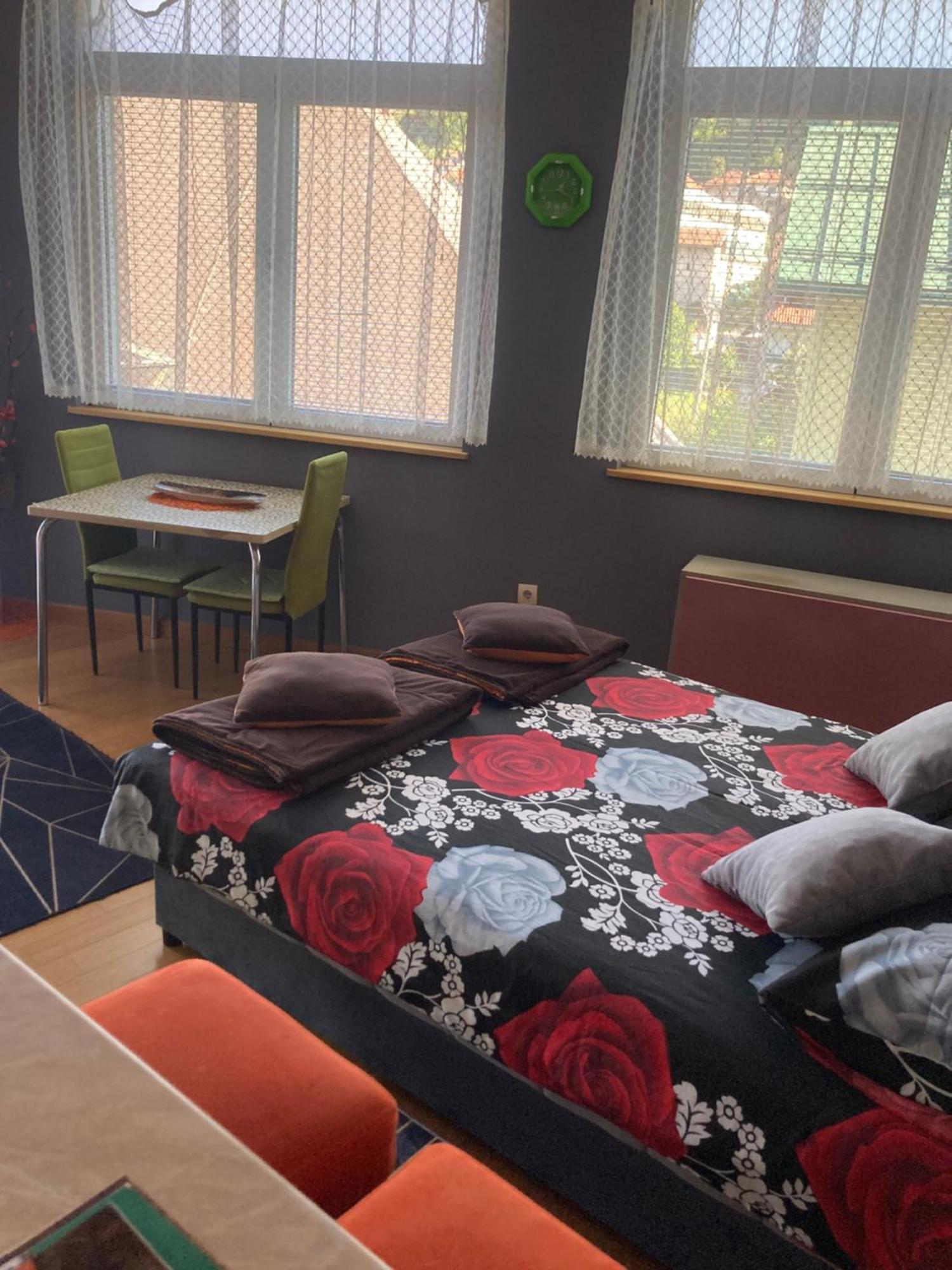 Apartman Aischa Nova Varoš Eksteriør billede